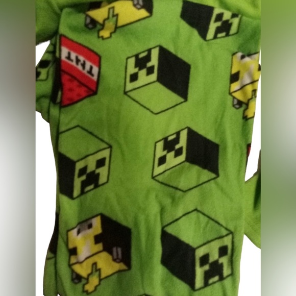 Minecraft Pajama Set - Picture 3 of 3